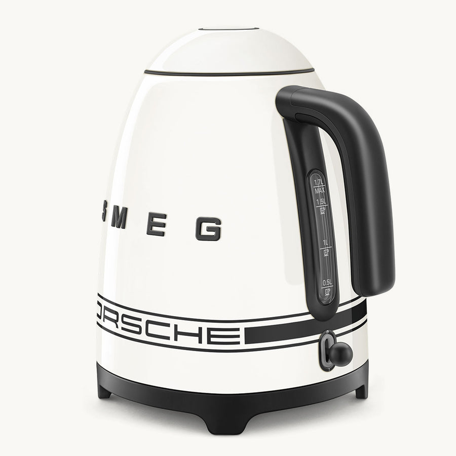 Porsche Design x Smeg – Bouilloire édition limitée