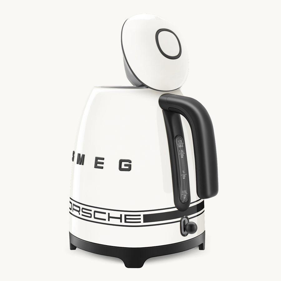 Porsche Design x Smeg – Bouilloire édition limitée