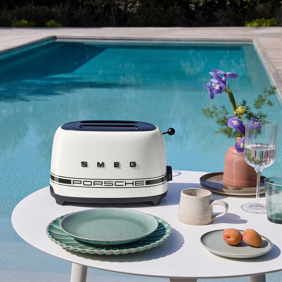 Porsche Design x Smeg – Grille-pain édition limitée